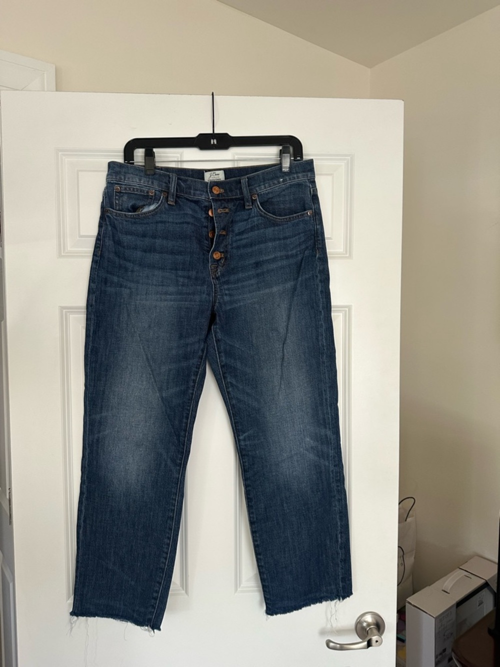 Women’s Dark Blue Button-Fly Jeans size 28